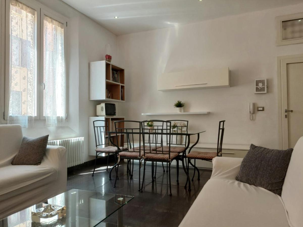 Luxury Station Apartment Bologna Exterior foto
